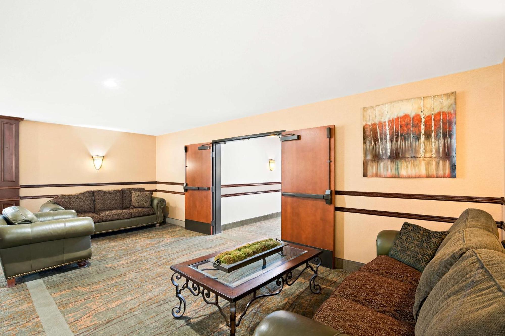 Best Western Newberry Station La Pine Exterior photo